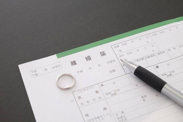 「配偶者」ビザ　離婚した場合